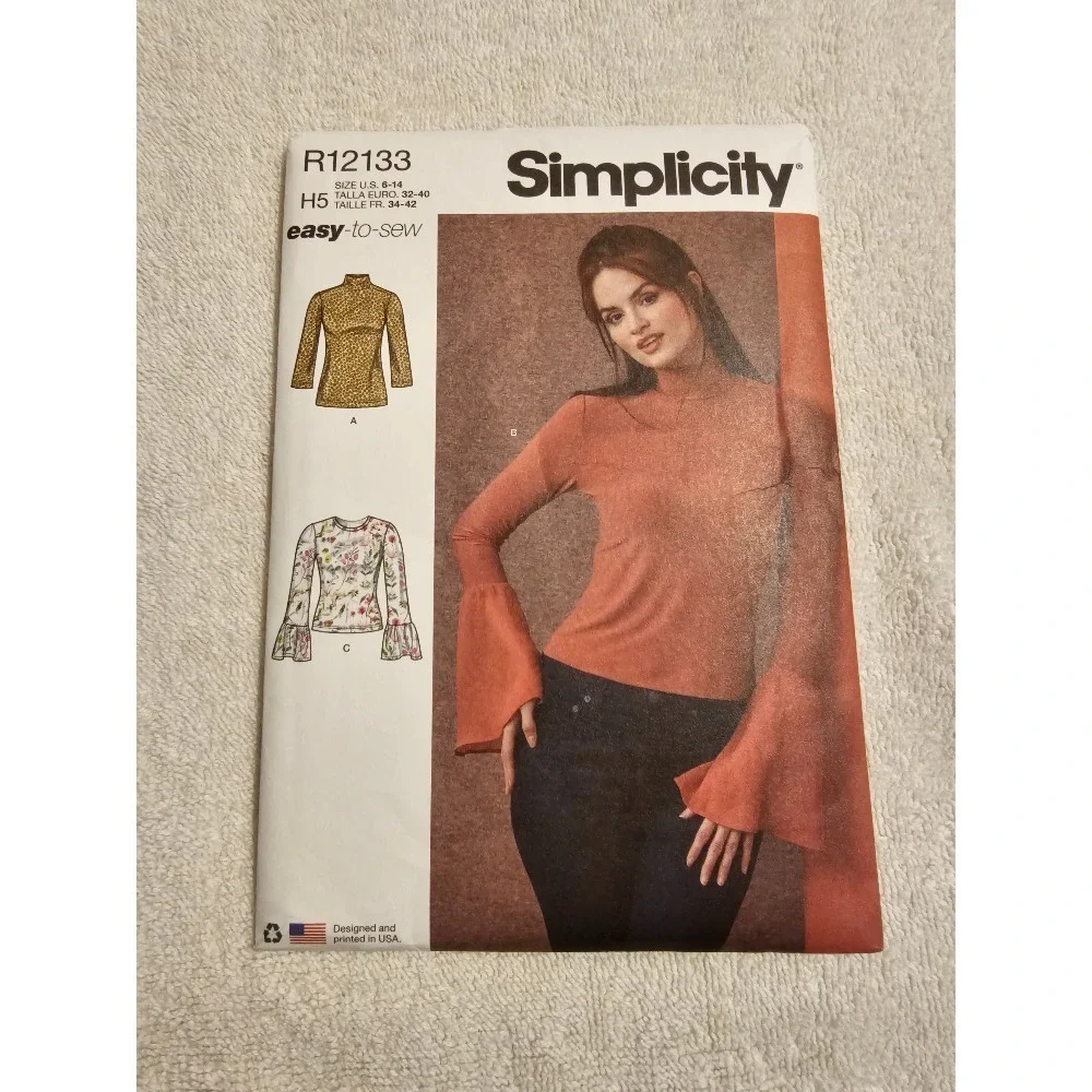 Simplicity  R12133 R12134‎ R12135 R12136 Sewing